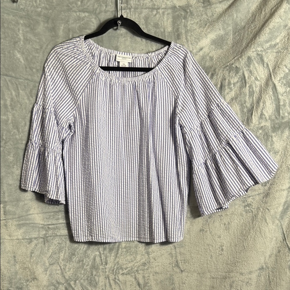 Liz Claiborne top women’s petite Med Blue Striped cotton blend lightweight boho